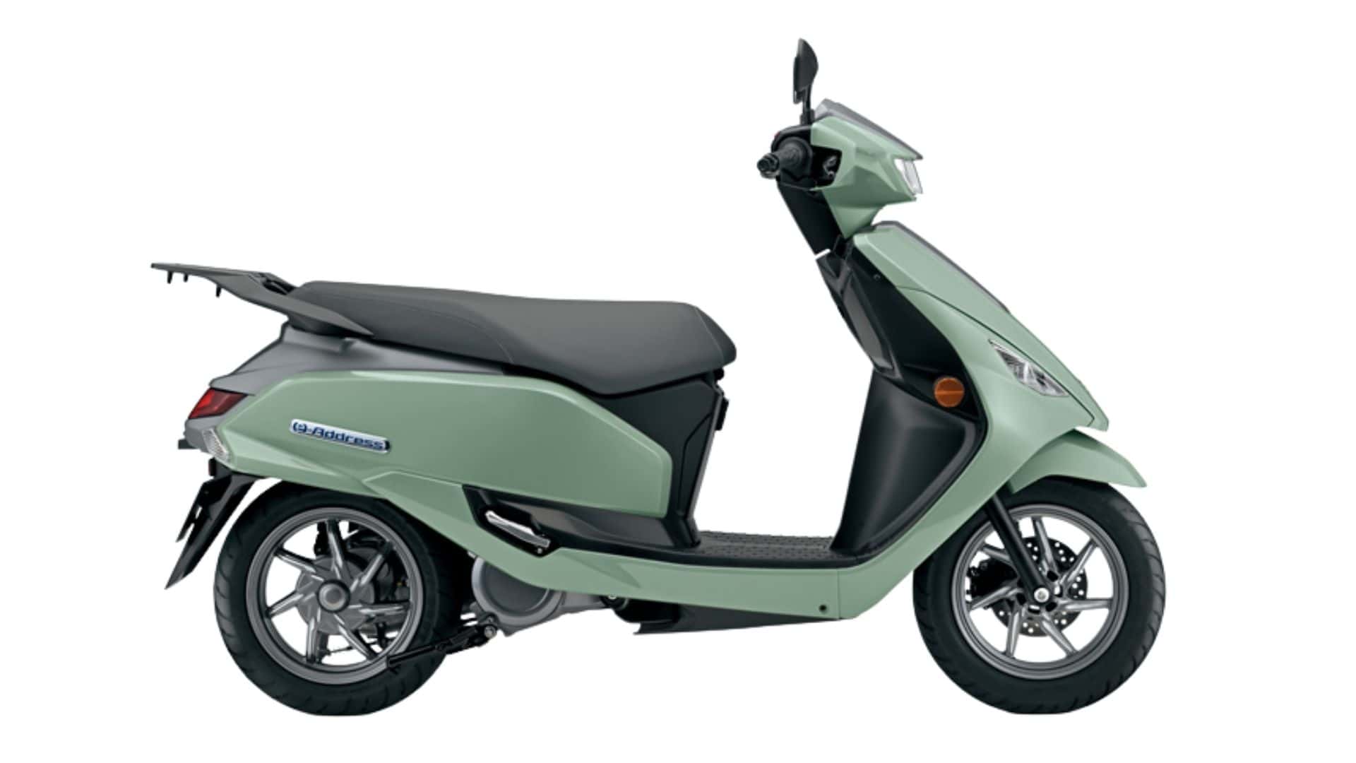 Chi tiết về chiếc xe tay ga điện đầu tiên của Suzuki: Quyết tâm vượt mặt Honda và Yamaha- Ảnh 7. Chi tiết về chiếc xe tay ga điện đầu tiên của Suzuki: Quyết tâm vượt mặt Honda và Yamaha- Ảnh 7.